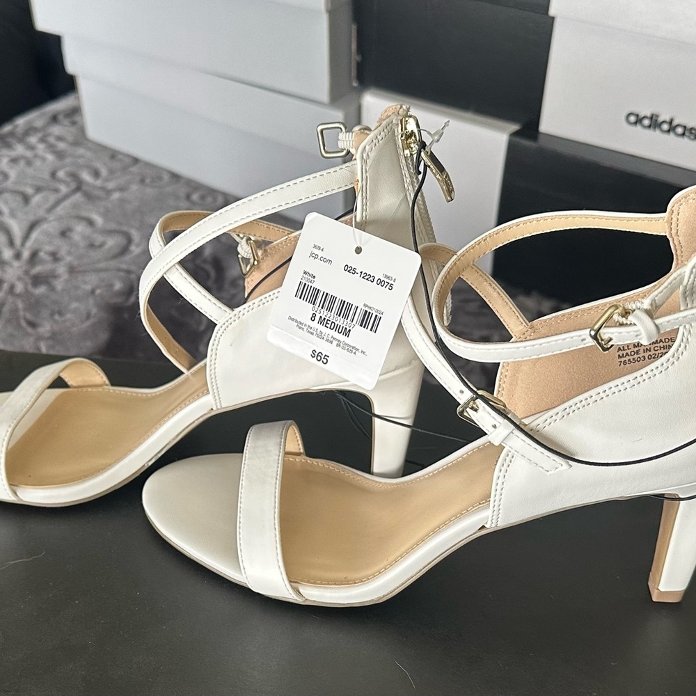 Elegant White Heeled Sandals